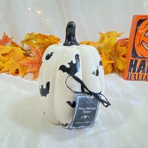 Well Dressed Home White Pumpkin With Flying Bat Sachet Scented Pumpkin Vanilla